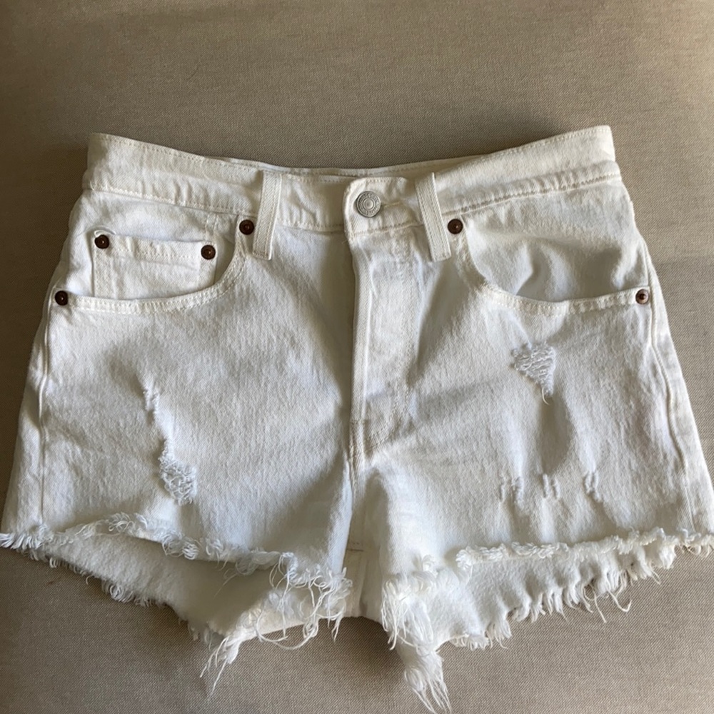 Levi’s 501 White Jean Shorts